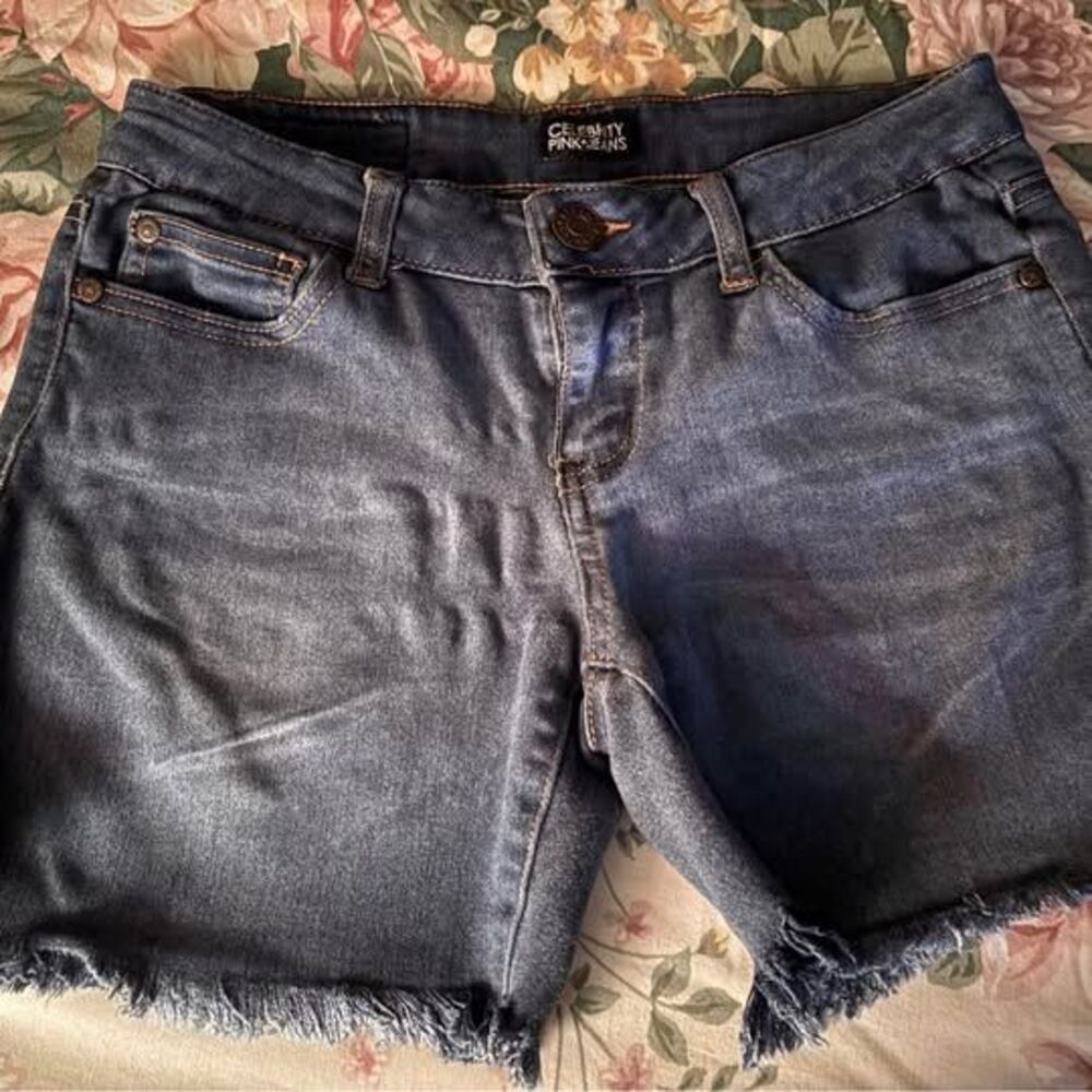 Celebrity Pink Jeans Size 5 Women’s Denim Shorts 27x5 Blue